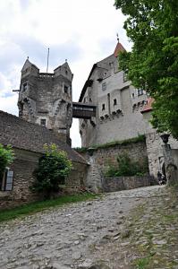 Как самостоятельно добраться до замков: Pernstejn, Loket, Kost и Karlstejn