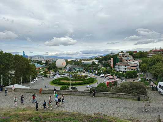 Наши вторые грузинские бродилки. Тбилиси-Рача-Кутаиси-Вардзия-Боржоми-Кобулети Наши вторые грузинские бродилки. Тбилиси-Рача-Кутаиси-Вардзия-Боржоми-Кобулети