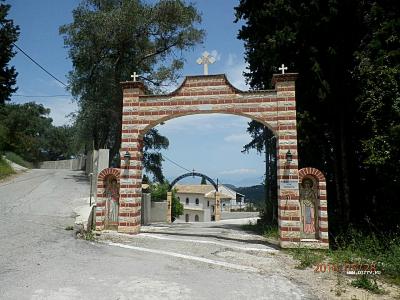 Кинопиастес. Монастырь Святой Параскевы