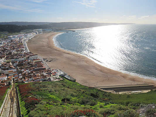 Неслучайная Португалия: ч.6 Назаре и бескрайний Океан Неслучайная Португалия: ч.6 Назаре и бескрайний Океан