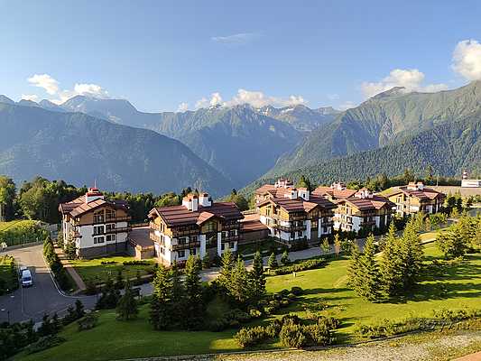 Неделя в горах - много, или мало? (Поляна 1389 отель и СПА 5* + СКИ ИНН СПА 4* Неделя в горах - много, или мало? (Поляна 1389 отель и СПА 5* + СКИ ИНН СПА 4*