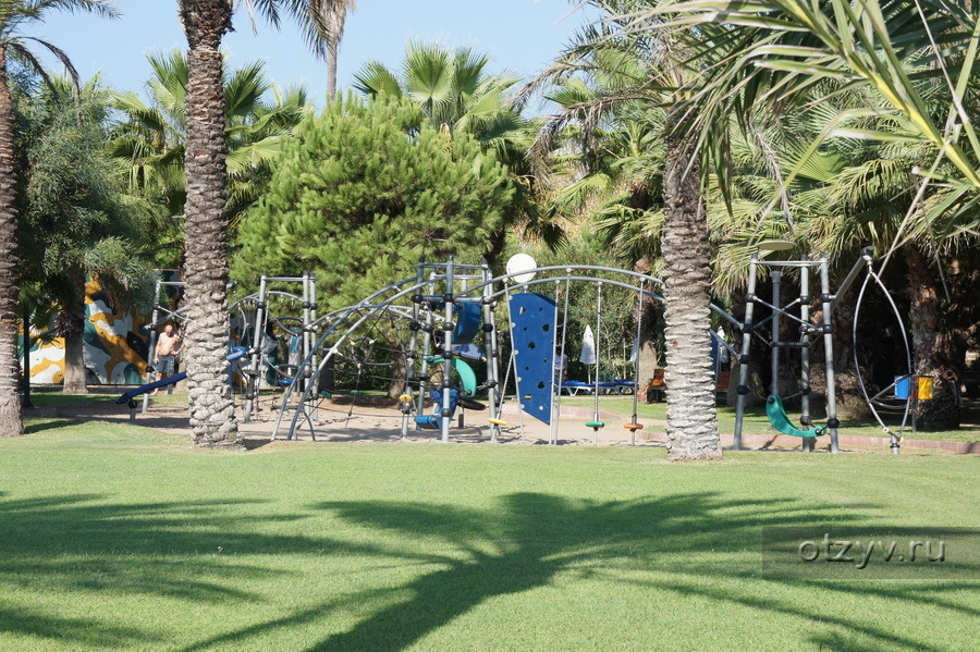 Blue Waters Club & Resort Blue Waters Club & Resort