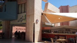 Blue Waters Club & Resort ����