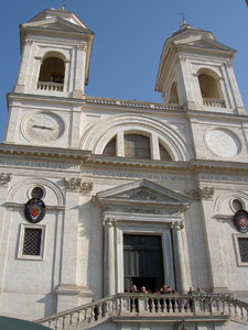 Церковь Santa Trinità dei monti