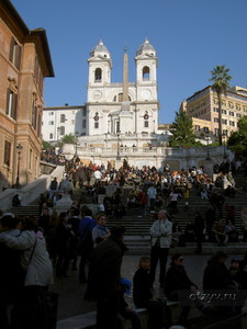 Испанская лестница и церковь Santa Trinità dei monti