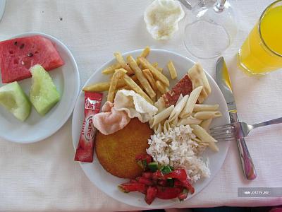 обед 07,06,15 / ресторан (Salmakis)