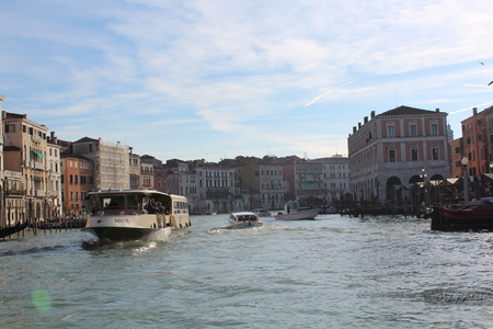 Венеция Гранд Канал, плывем на лодках