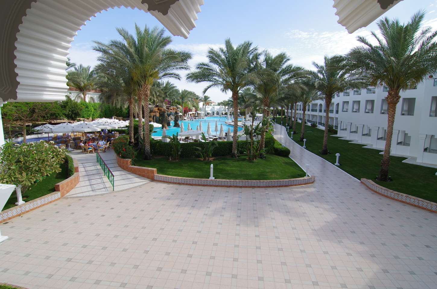 Baron Palms Resort 5