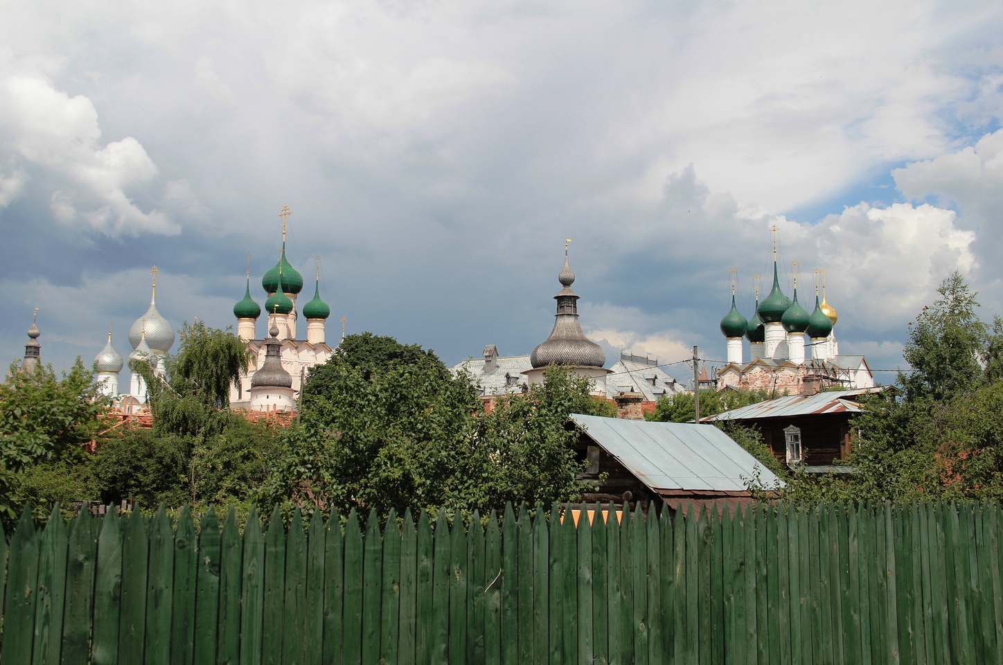 Переславль залесский ростов ярославль. Переславль-Залесский Переславский Кремль. Переславль Залесский Кремль ворота. Ростов Великий Переславль Залесский. Архитектура Переславля-Залесского Кремль.