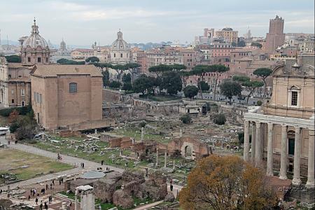 Вид с Палатина на Римский форум