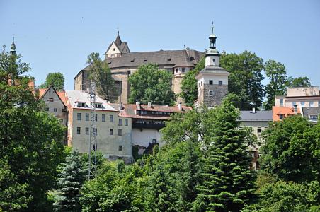 Как самостоятельно добраться до замков: Pernstejn, Loket, Kost и Karlstejn