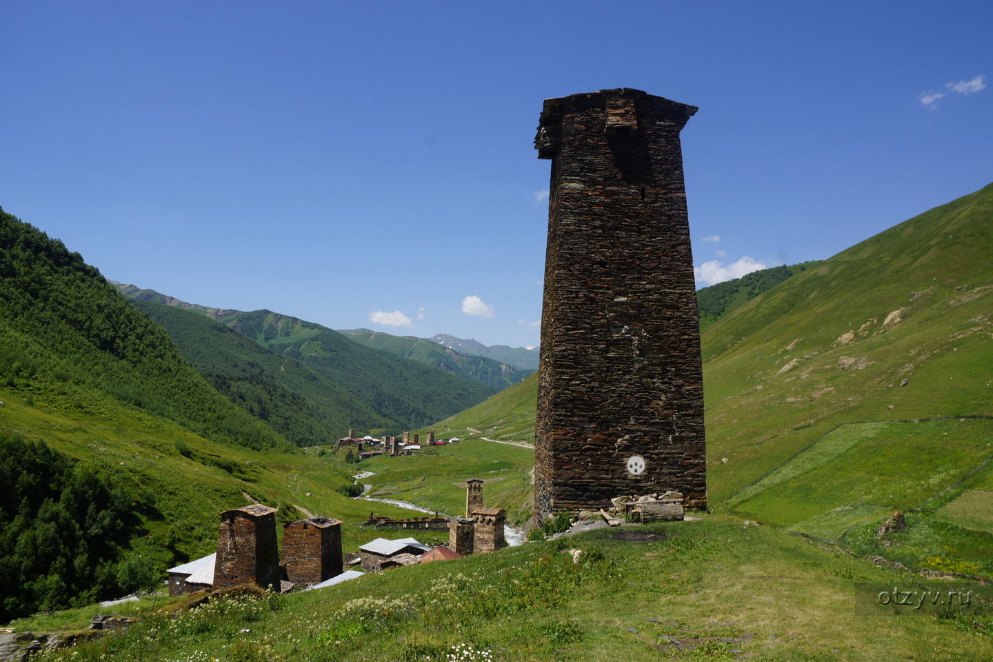 Грузия башни Сванетии