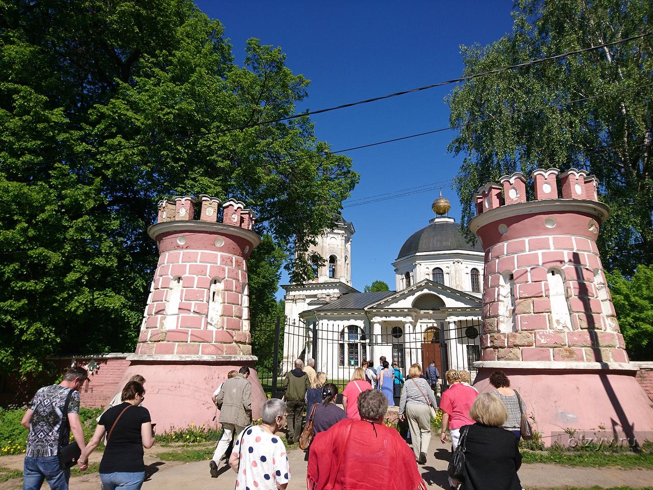 Спб волосово. Церковь Иоанна Предтечи Ярополец. Церкви в Степановское Волосово. Церковь Александра Невского в Волосово. Волосово усадьба Церковь ЛЕНОБЛАСТЬ.