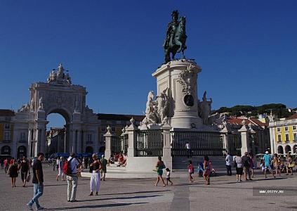 памятник Жозе I, пл. Коммерсиу, Лиссабон