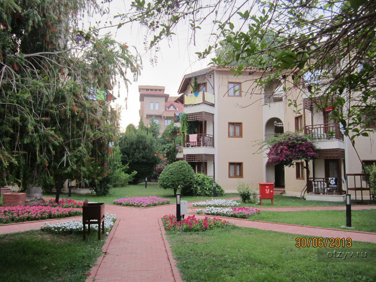 PrimaSol Serra Gardens