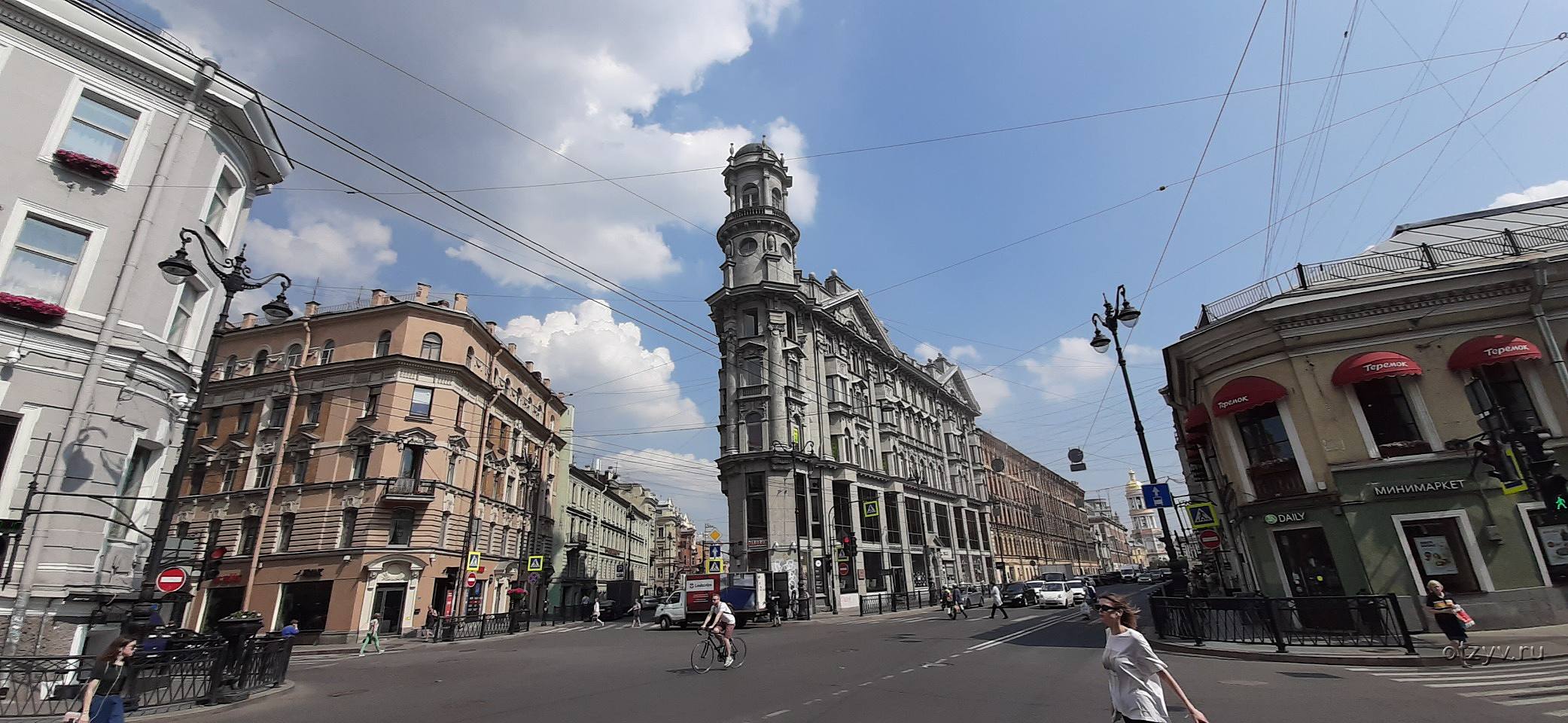 5 угол. Площадь пяти углов Санкт-Петербург. Площадь 5 углов Санкт-Петербург. Питерские дом пяти углов улице Рубинштейна. Площадь пяти углов.