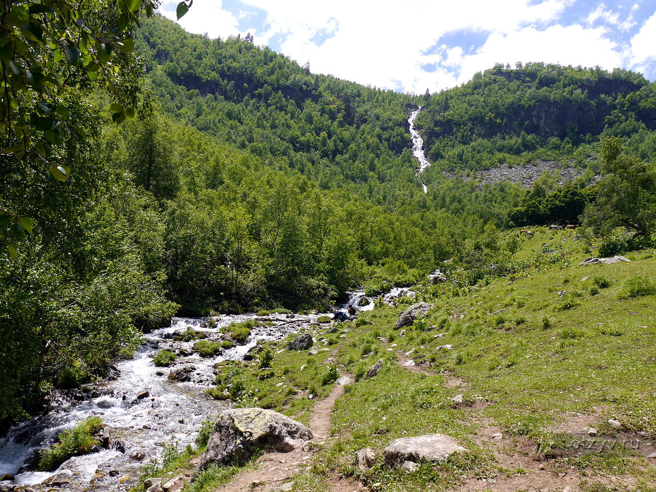 Озеро Подскальное Архыз