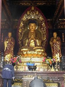 Монастырь Великого материнского милосердия, Будда
