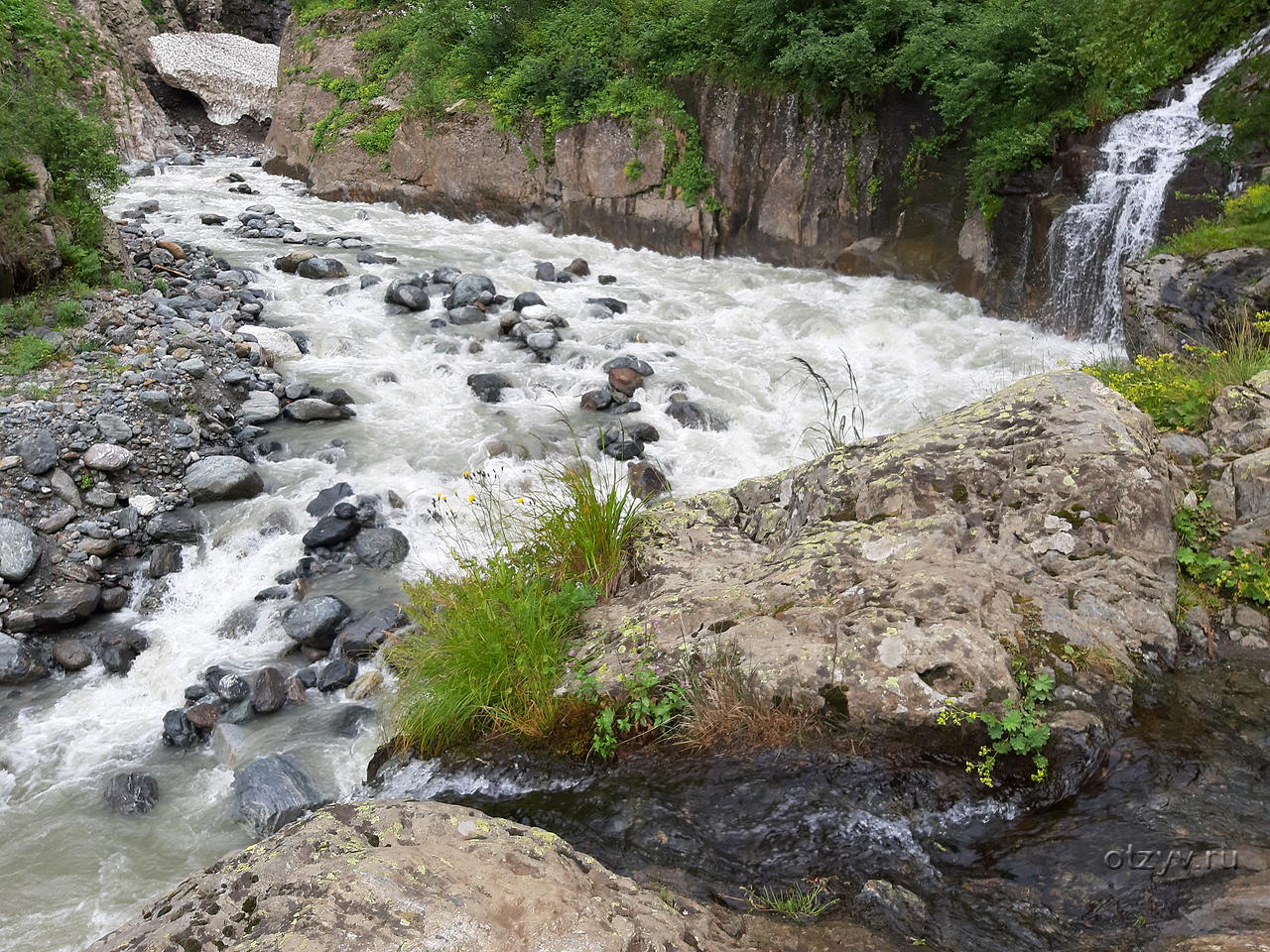 Водопад чертова мельница домбай фото