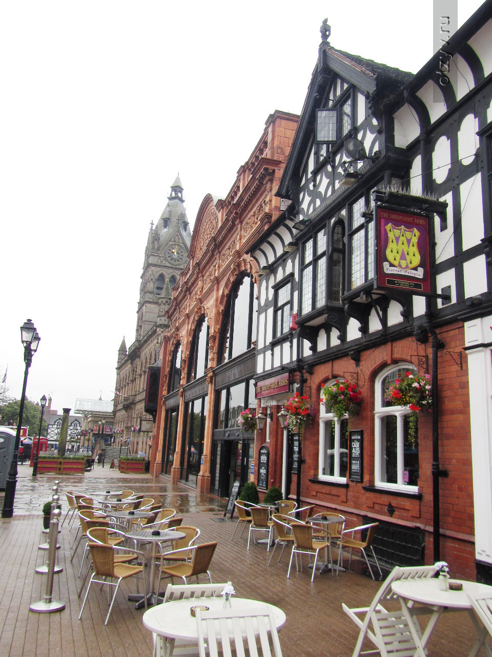 Chester england. Chester Великобритания. Город Честер Англия. Честер Англия достопримечательности. Честер Сити город в Великобритании.