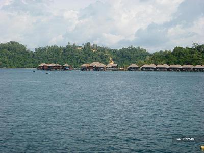 Отель по соседству - Gayana Eco Resort