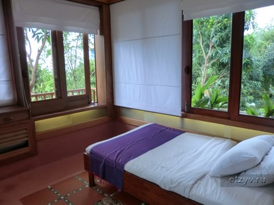 Veranda Natural Resort, на вилле (2 этаж), спальня с двумя кроватями
