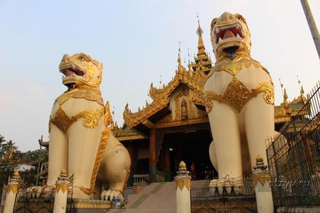 Shwedagon Paya 