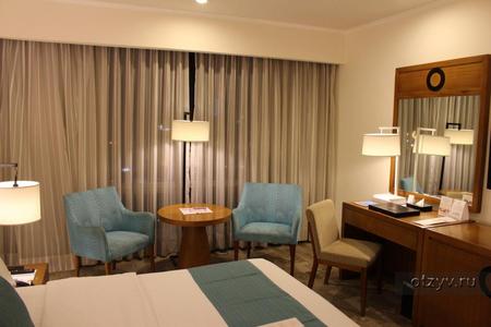 Manila Pavilion Hotel, Deluxe Room
