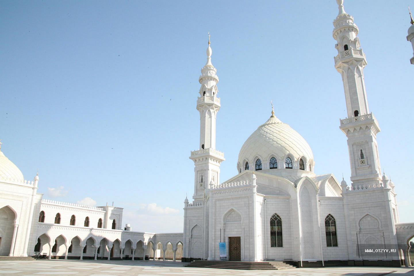 Булгар белая. АК мечеть Булгар. Волжская Булгария белая мечеть. АК мечеть (белая мечеть). Белая мечеть Болгар.