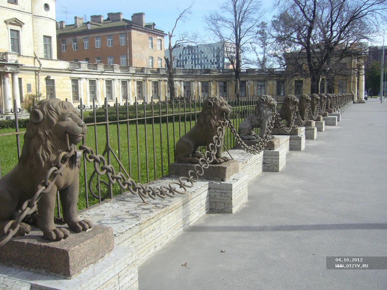 Львы и сфинксы Санкт-Петербурга