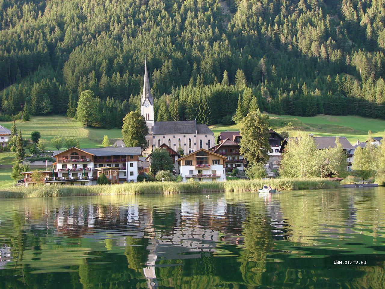 На озерах австрии. Каринтия Австрия. Австрийские озера Каринтии. Вертерзее озеро в Австрии. Клагенфурт, Каринтия.