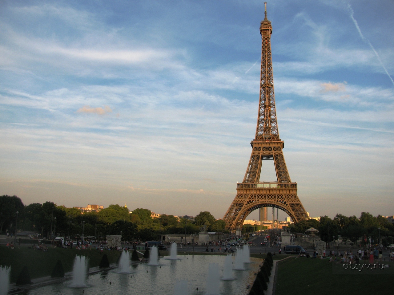 Символ Франции Эйфелева башня