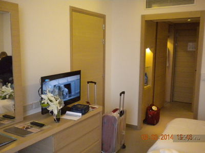 Номер 429 / Кипр, Лимассол, отель Royal Apollonia Beach 5*, март 2014