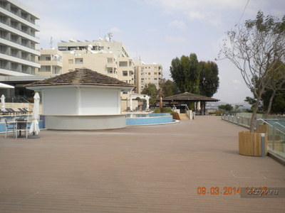 Территория, бассейн / Кипр, Лимассол, отель Royal Apollonia Beach 5*, март 2014