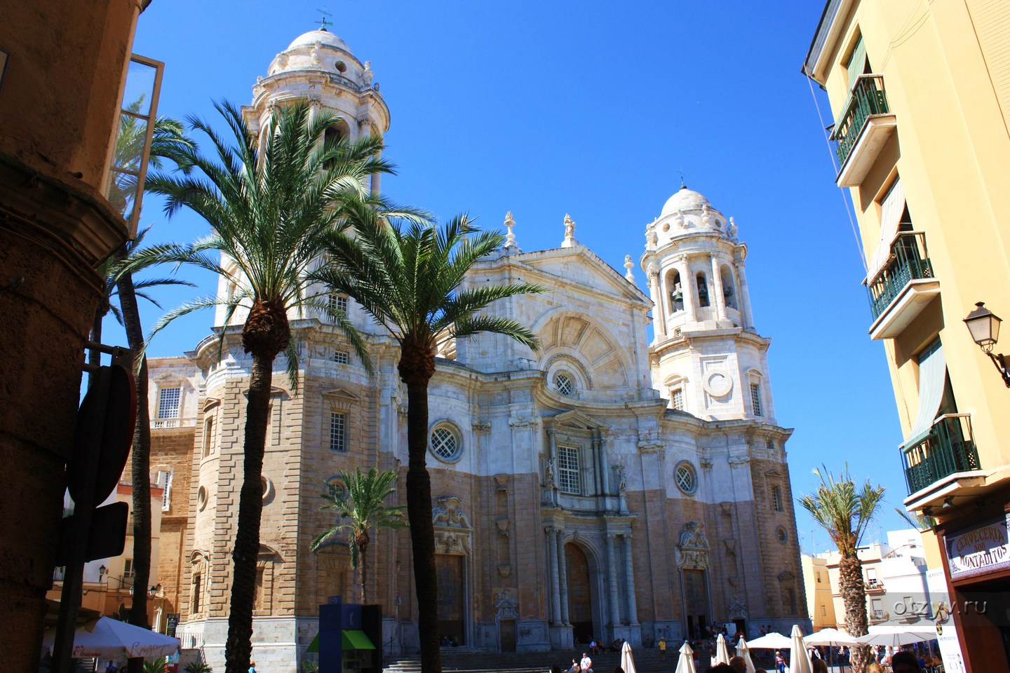 Фото кадиса. Кадисский собор Кадис. Cadiz Испания. Кадис улицы. Кадис Испания фото.