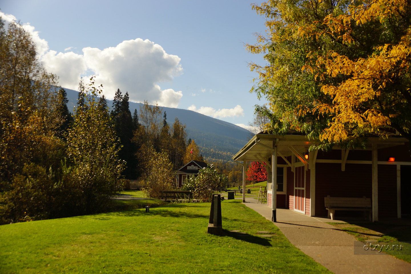 Hope town. Хоуп Британская Колумбия. Город Хоуп Британская Колумбия. Hope British Columbia.