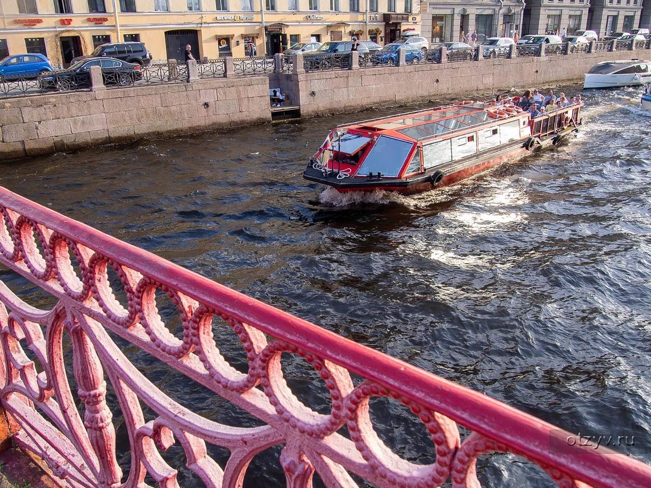 Санкт петербург музыка. Мосты Санкт-Петербурга. Дом у красного моста в Санкт-Петербурге. Питер сейчас фото. Мосты Питера фото.