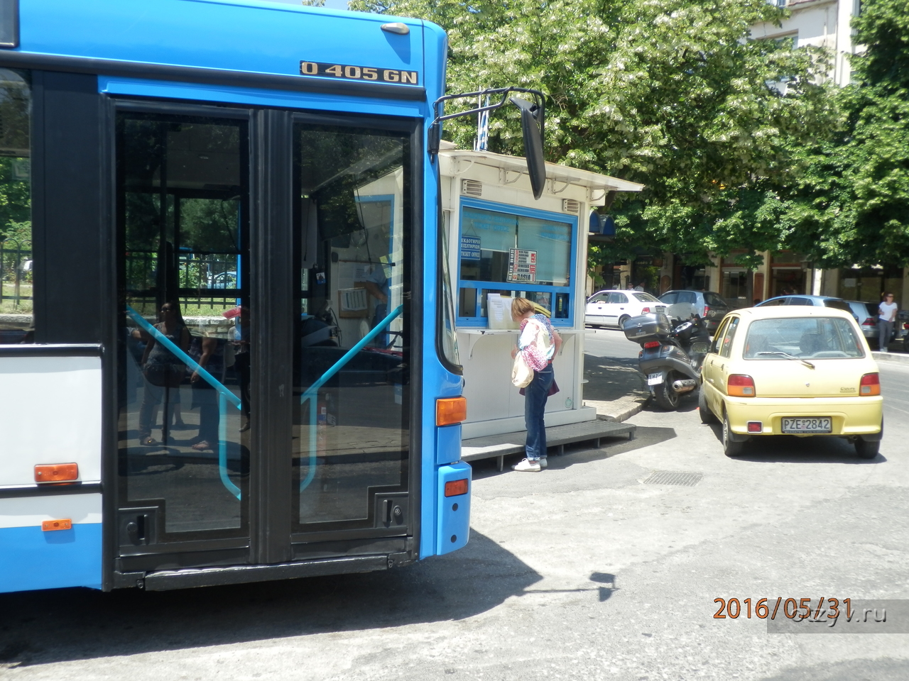 Ход автобусов. Автобусы на Корфу. 6 Автобус Керкира. Керкира автобус номер 6. Керкира автобус 2 идет в Мон репо?.