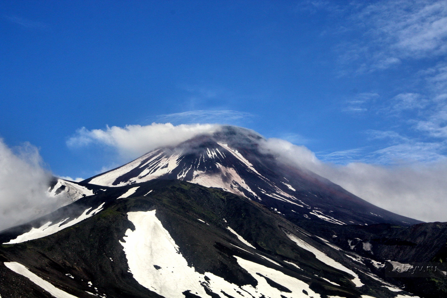 Авачинский вулкан, Камчатский край. Зимой