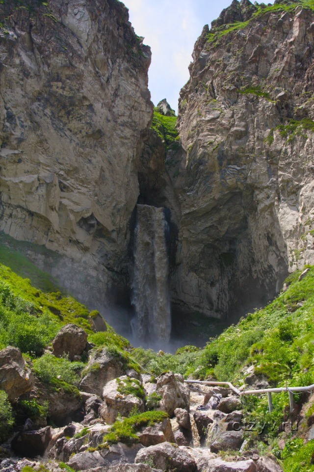 Водопад эмир джилы су фото