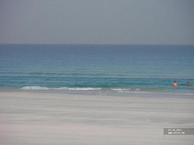 вид на залив с пляжа Лу-Лу