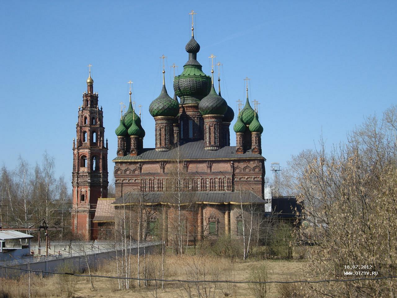 Предтечи церковь. Храм Иоанна Предтечи в Ярославле. Колокольня церкви Иоанна Предтечи Ярославль. Церковь Иоанна Предтечи в толчковой Слободе. Иоанн Предтеча Ярославль храм.