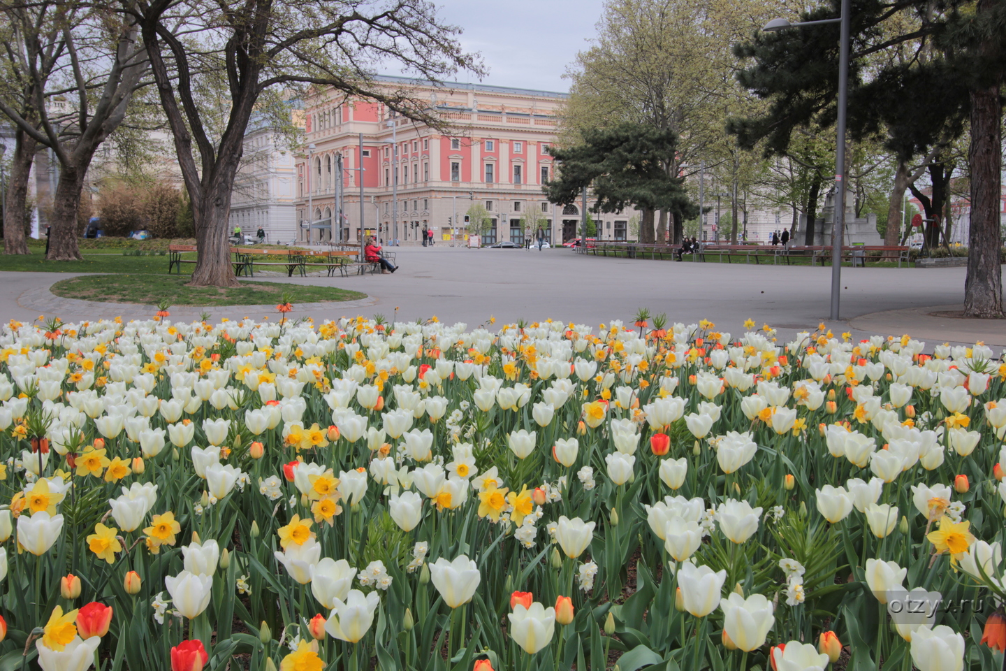 вена в апреле