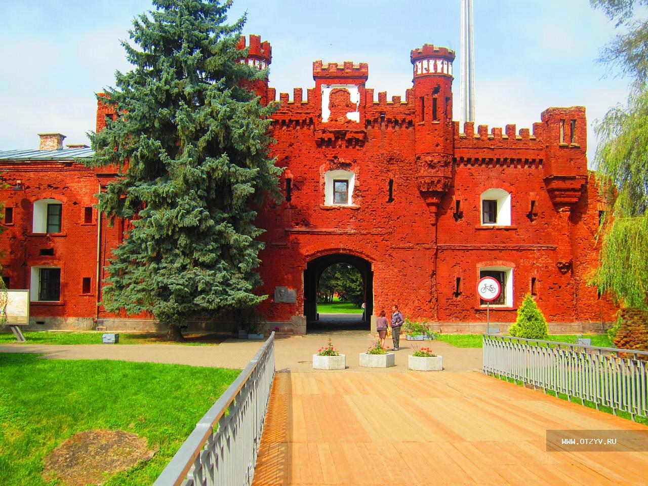 Брестская крепость-герой Холмские ворота