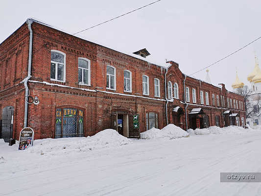 p27032119383319329579
