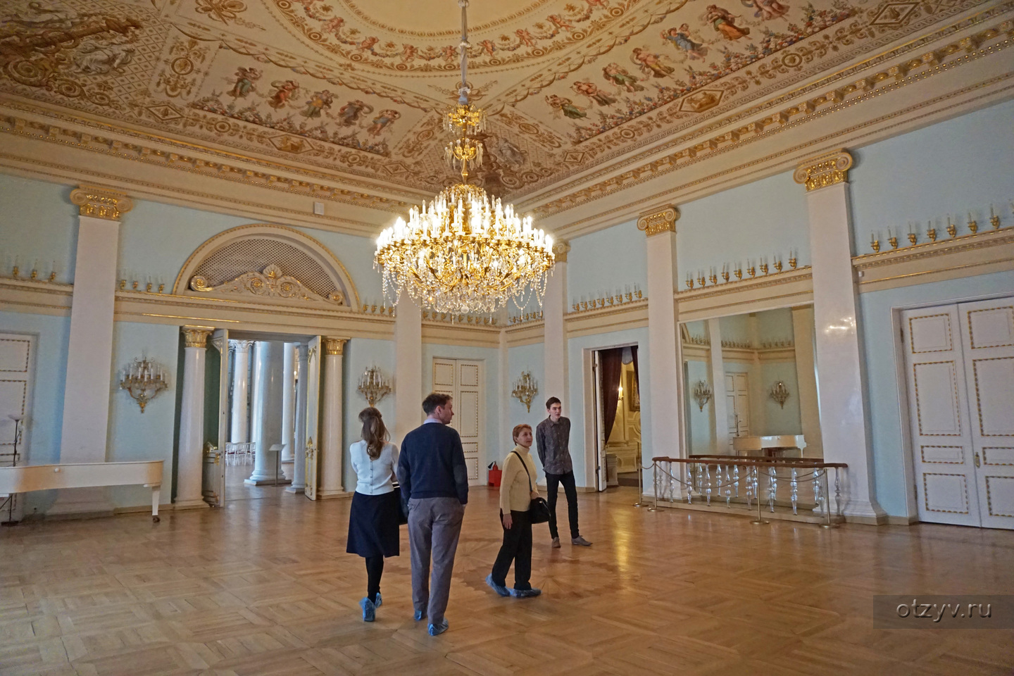 Юсуповский дворец в Санкт-Петербурге танцевальный зал