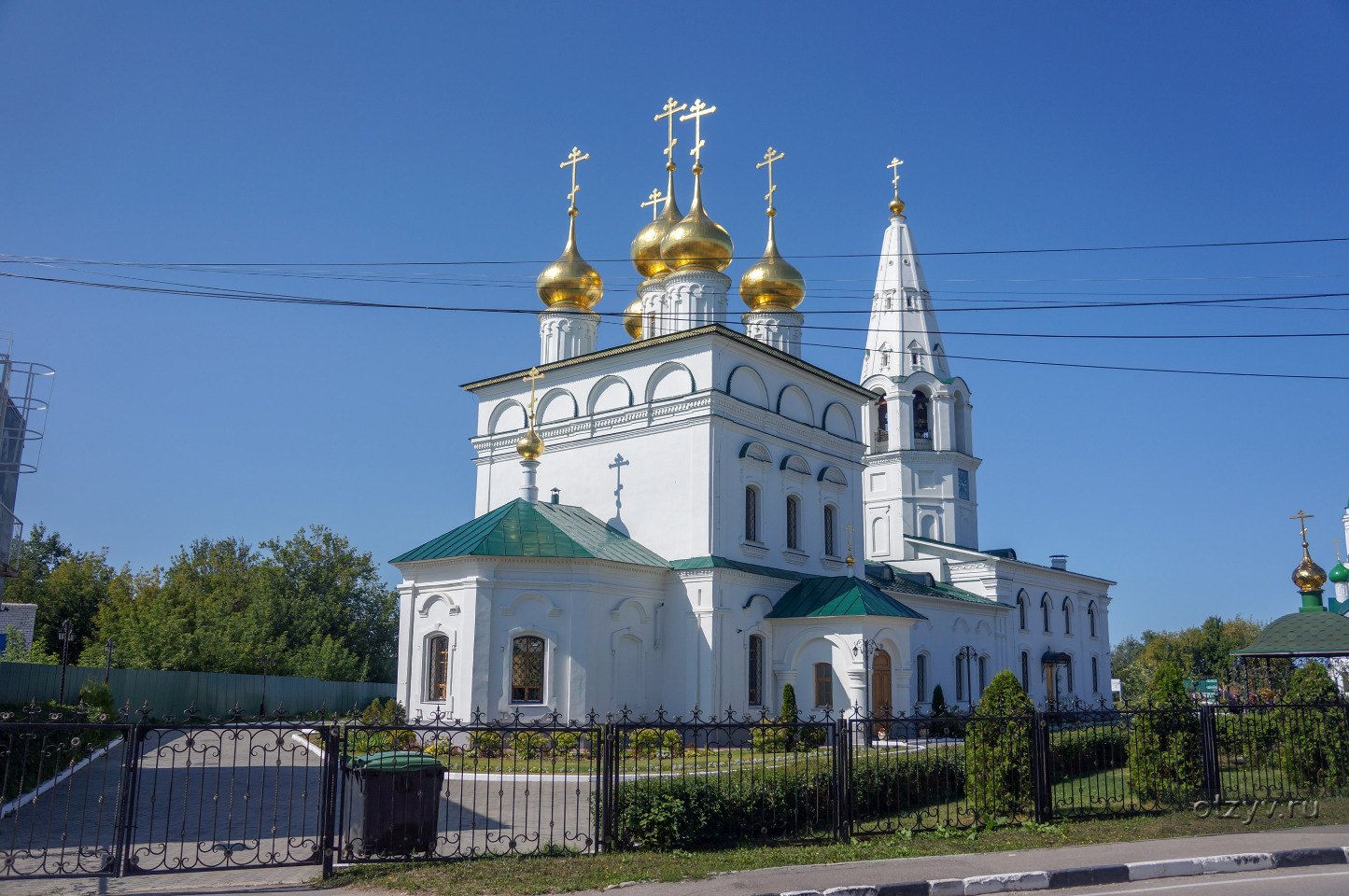 Достопримечательности города бор нижегородской. Церковь Успения Пресвятой Богородицы город Бор. Церковь Божьей матери Знамение. Бор.