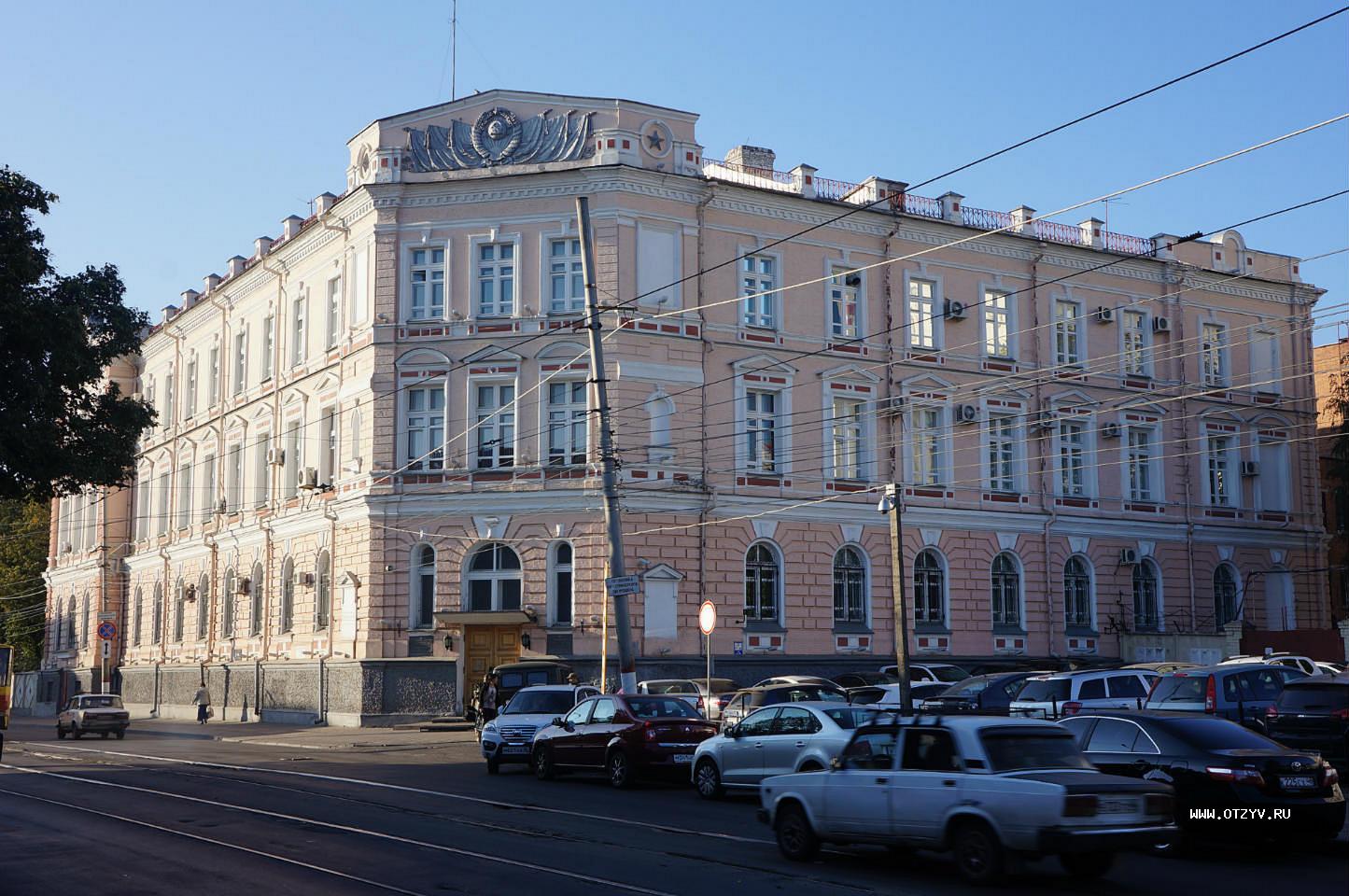 площадь добролюбова