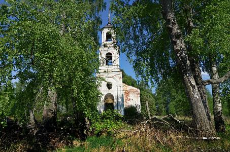 Прекрасное близко - живописные заброшенные храмы центральной Рф