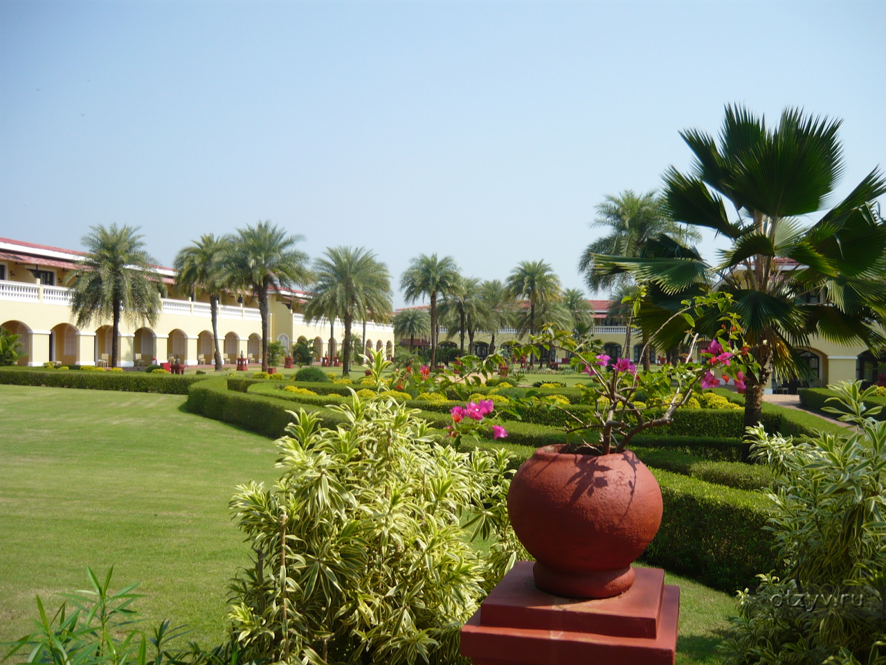 The lalit гоа. Lalit golf and spa. интерконтиненталь гоа. The lalit golf & spa resort goa 5*. индия отель лалит.